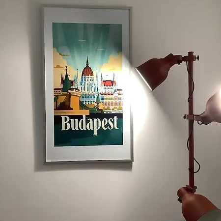 Designer Downtown Apartment Budapest